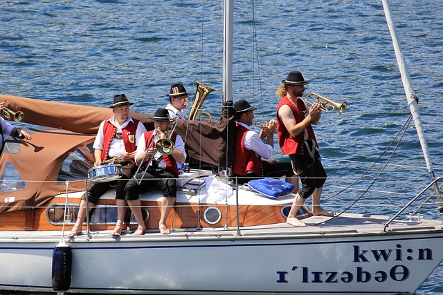 吉鲁的机动 吉鲁的机动